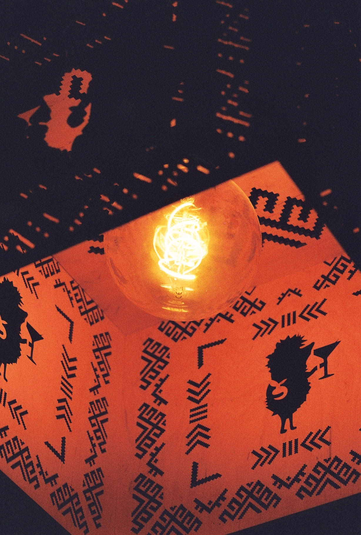 Bar lamp